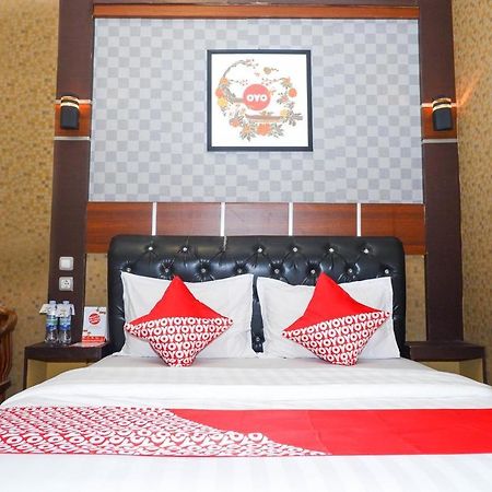 Oyo 822 Hotel Mukti Jaya Purwokerto Dış mekan fotoğraf